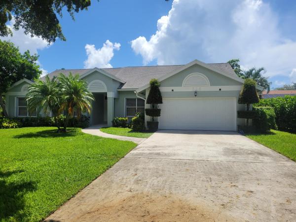 Fairways Of Delray, 715 Birdie Ct, Delray Beach, Florida 33445, image 1