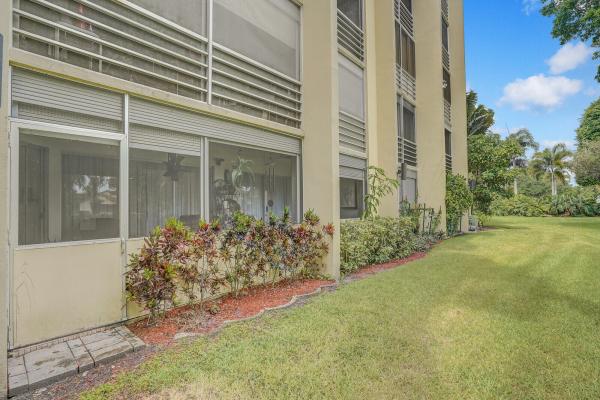 Norfolk At Poinciana Place, 3524 Via Poinciana #102, Lake Worth, Florida 33467, image 2