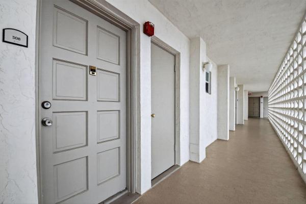 Tuscany Of Palm Beach, 3570 S Ocean Blvd #508, South Palm Beach, Florida 33480, image 1