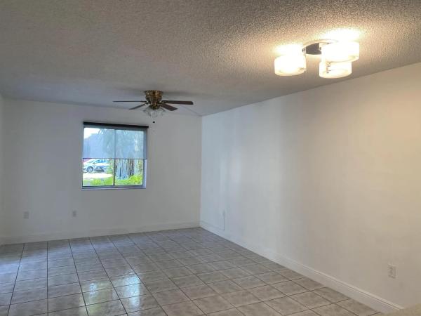 Forest Hill Gardens East, 6034 Forest Hill Blvd #107, West Palm Beach, Florida 33415, image 2