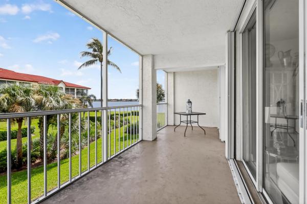 Half Moon Bay, 110 Half Moon Cir #D2, Hypoluxo, Florida 33462, image 1