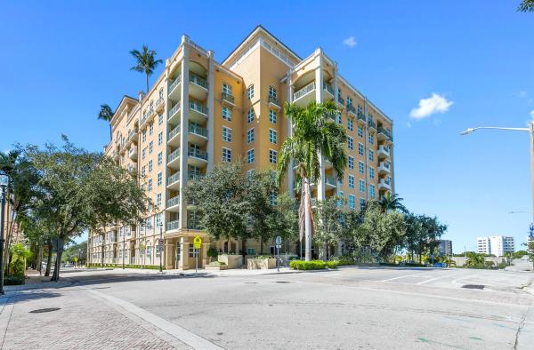 Metropolitan, 403 S Sapodilla Ave #102, West Palm Beach, Florida 33401, image 1