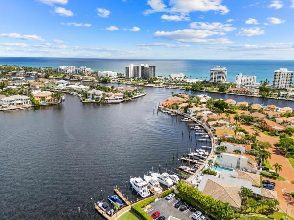 Pelican Harbor, 3501 Harbor Cir, Delray Beach, Florida 33483, image 2