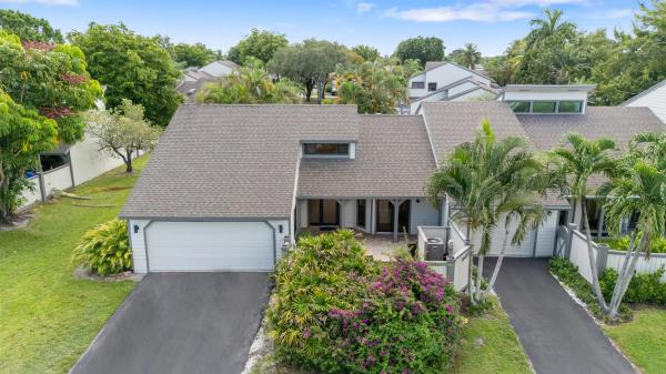 Bedford Mews At Wellington, 13407 Bedford Mews Ct, Wellington, Florida 33414, image 1