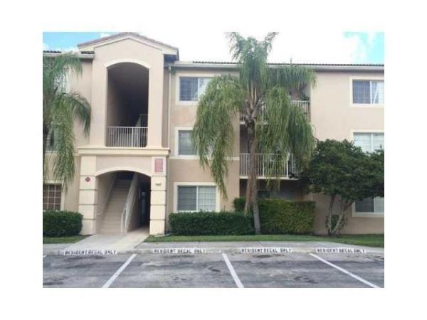 Evergreen Lakes, 5011 Wiles Rd #206, Coconut Creek, Florida 33073, image 1