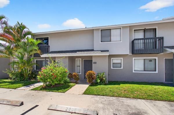 Canalakes, 2006 Wharf Ln, Greenacres, Florida 33463, image 1