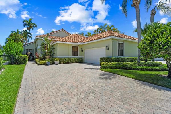 Dover At Wycliffe, 10174 Dover Carriage Ln, Lake Worth Beach, Florida 33449, image 1