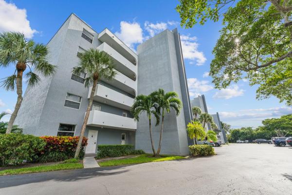 Boca Teeca, 250 NW 67th St #117, Boca Raton, Florida 33487, image 1