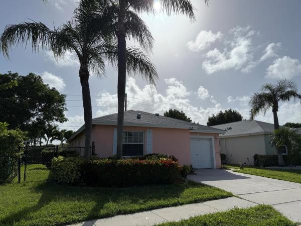 Crystal Key At Woolbright Place, 112 Sunset Blvd, Boynton Beach, Florida 33426, image 1