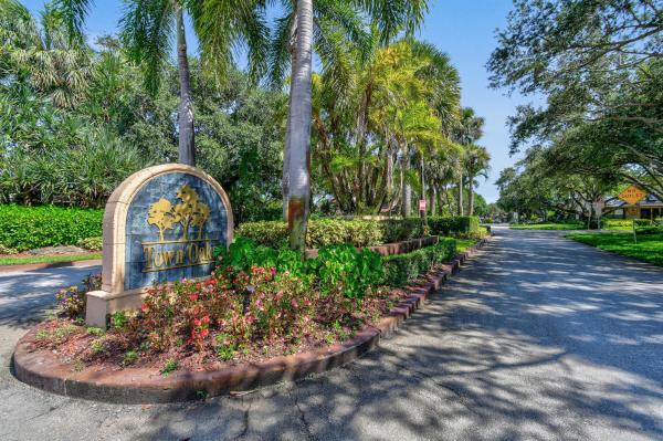 Town Oaks, 1034 Raintree Dr, Palm Beach Gardens, Florida 33410, image 1