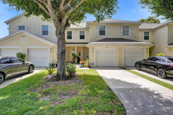The Charter Club Of Palm Beach, 226 Foxtail Dr #C, Greenacres, Florida 33415, image 1