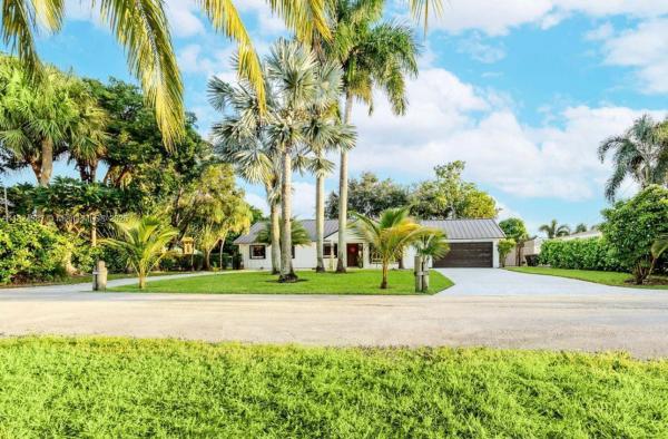 Lake Clarke Manor, 2024 Palmetto Rd, West Palm Beach, Florida 33406, image 1