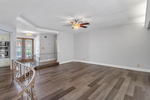Palm Beach Isles, 1241 Emerald Ln, Riviera Beach, Florida 33404, image 3