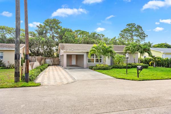 Palm Beach Farms, 4340 Wilkinson Dr, Lake Worth Beach, Florida 33461, image 1