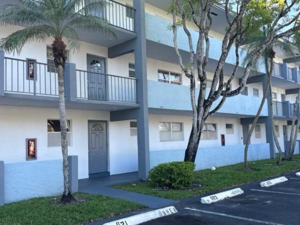 Sands Point, 8351 Sands Point Blvd #A304, Tamarac, Florida 33321, image 1