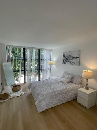Plaza Of The Americas, 17011 N Bay Rd #307, Sunny Isles Beach, Florida 33160, image 3