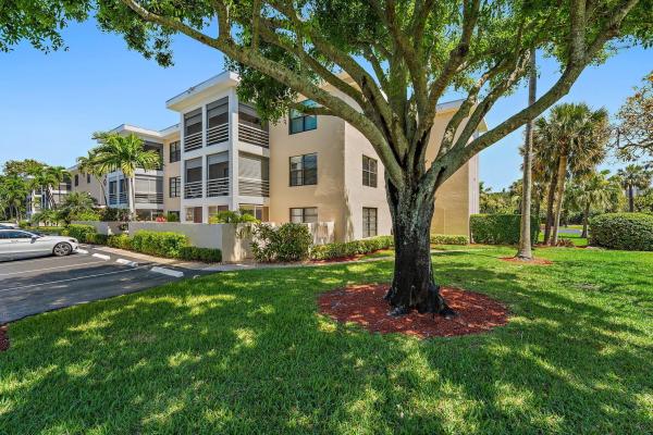 Ocean Parks, 300 N Highway A1a #203c, Jupiter, Florida 33477, image 1
