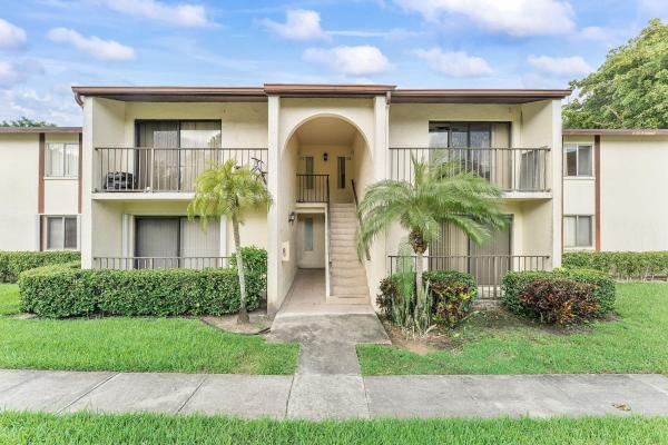 Pine Ridge At Haverhill, 4787 Sable Pine Cir #B2, West Palm Beach, Florida 33417, image 1