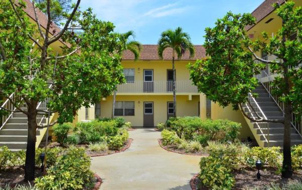 Boca Cerro, 260 NW 19th St #2, Boca Raton, Florida 33432, image 1