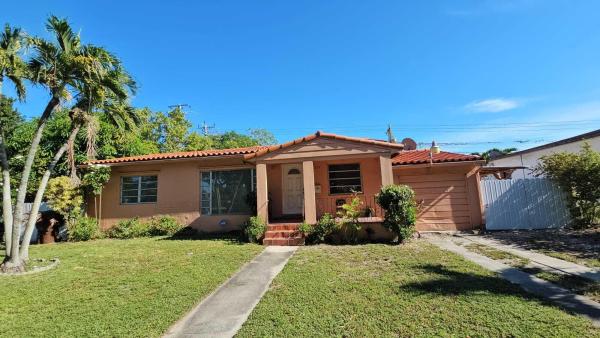 Palm Springs, 210 W 60th St #A, Hialeah, Florida 33012, image 1