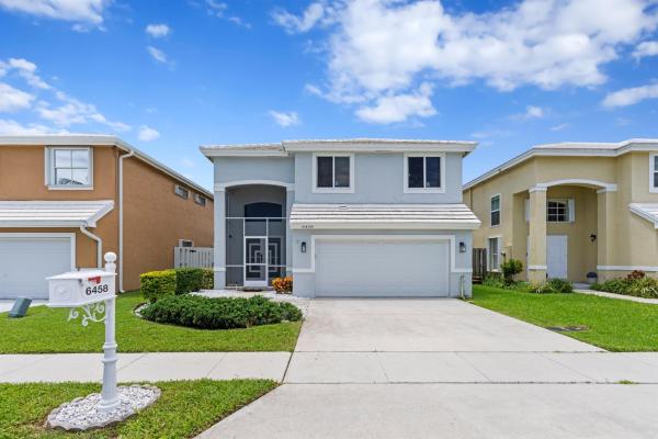 Fay’s Cove At Coral Bay, 6458 Buena Vista Dr, Margate, Florida 33065, image 1