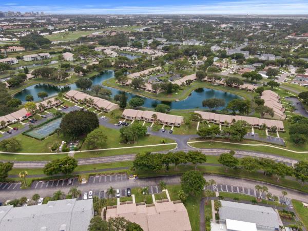 The Palm Club, 1018 Green Pine Blvd #D, West Palm Beach, Florida 33409, image 3