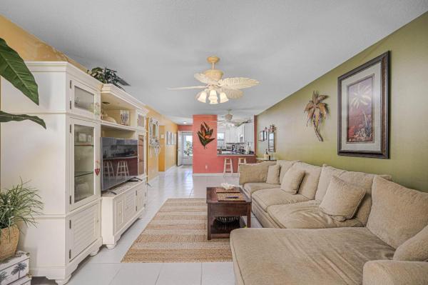 The Colonnades, 1351 Bayshore Dr #304, Fort Pierce, Florida 34949, image 1