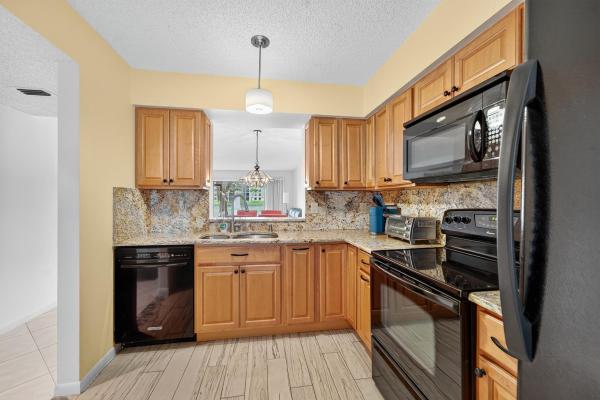 Huntington Pointe, 6193 Pointe Regal Cir #106, Delray Beach, Florida 33484, image 1