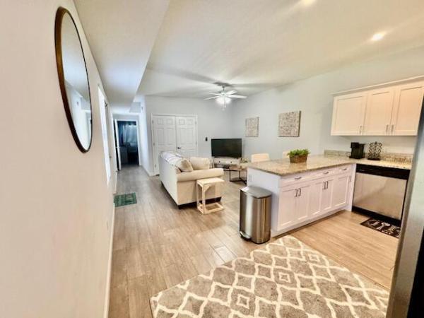 Estates Of South Palm Beach, 335 Kenilworth Blvd, West Palm Beach, Florida 33405, image 2