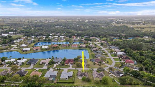 Palm Lake Gardens, 2620 N Serenity Cir, Fort Pierce, Florida 34981, image 1
