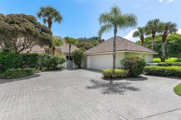 Muirfield, 2584 Muirfield Ct, Wellington, Florida 33414, image 1