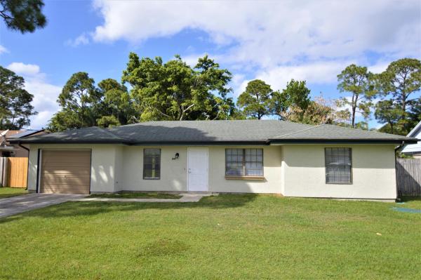 849 SE Lansdowne Ave, Port St. Lucie, Florida 34983, image 1
