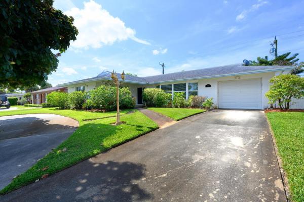 Palm Beach Gardens No HOA, 3884 Lighthouse Dr, Palm Beach Gardens, Florida 33410, image 1