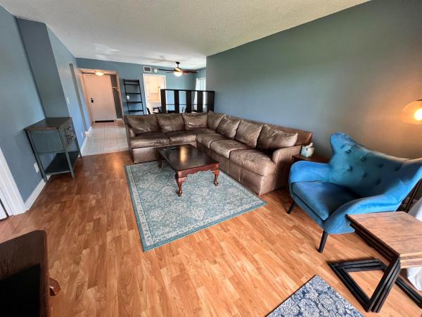 Towne Greene, 225 SE 10th St #7d, Deerfield Beach, Florida 33441, image 1