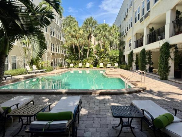 The Palm Beach Hotel, 235 Sunrise Ave #2008, Palm Beach, Florida 33480, image 2