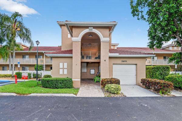 5951 Regal Glen Dr #201, Boynton Beach, Florida 33437, image 1