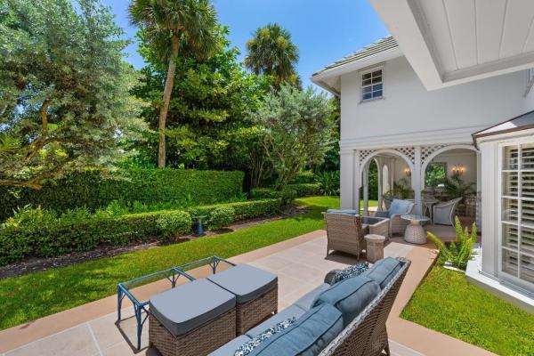 Via Vizcaya, 6 Via Vizcaya, Palm Beach, Florida 33480, image 1