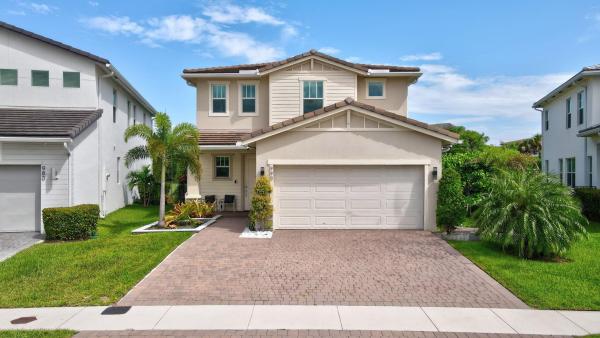 Veleiros At Crystal Lake, 990 Veleiros Blvd, Deerfield Beach, Florida 33064, image 1