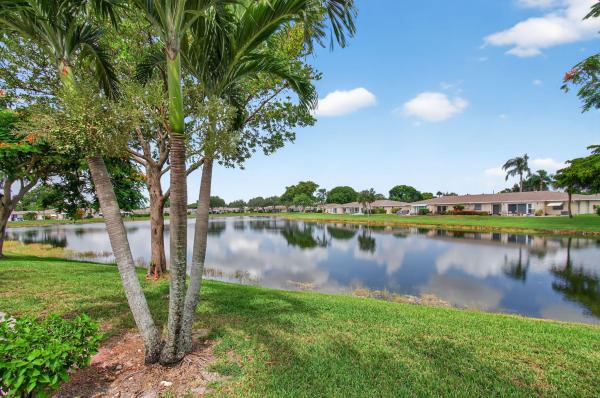 8757 Warwick Dr #270, Boca Raton, Florida 33433, image 1