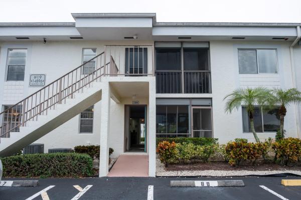 International Club At Villages Of Oriole, 14896 Bal Moral 104th Ln, Delray Beach, Florida 33446, image 1