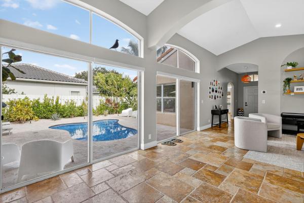 Oakmont Village, 5381 Oakmont Village Cir, Lake Worth Beach, Florida 33463, image 1