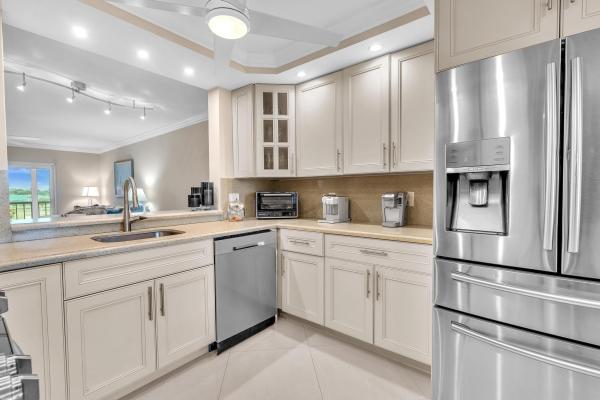 Huntington Lakes 3, 7286 Huntington Ln #301, Delray Beach, Florida 33446, image 1