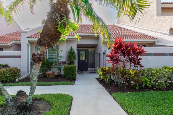 Villas Of Sandpiper Bay, 3303 SE Sandpiper Cir, Port St. Lucie, Florida 34952, image 1