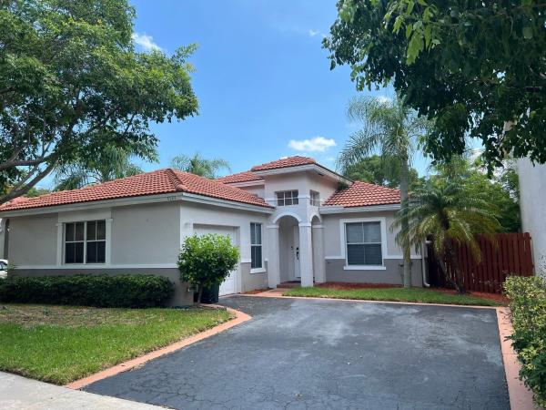 Coco Palms, 4724 NW 7th Mnr, Coconut Creek, Florida 33063, image 1