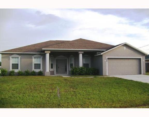 256 SW Essex Dr, Port St. Lucie, Florida 34984, image 1