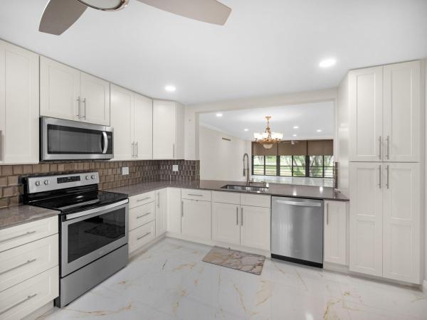 Fairway Park At Indian Spring, 5547 Fairway Park Dr #203, Boynton Beach, Florida 33437, image 1