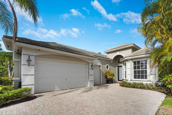 Manchester Lakes At Wycliffe, 10916 Northgreen Dr, Wellington, Florida 33449, image 1