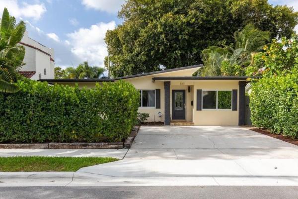 College Park, 327 Dartmouth Drive Dr, Lake Worth Beach, Florida 33460, image 1
