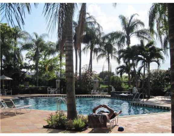 Milano, 1721 Village 303rd Blvd #303, West Palm Beach, Florida 33409, image 1