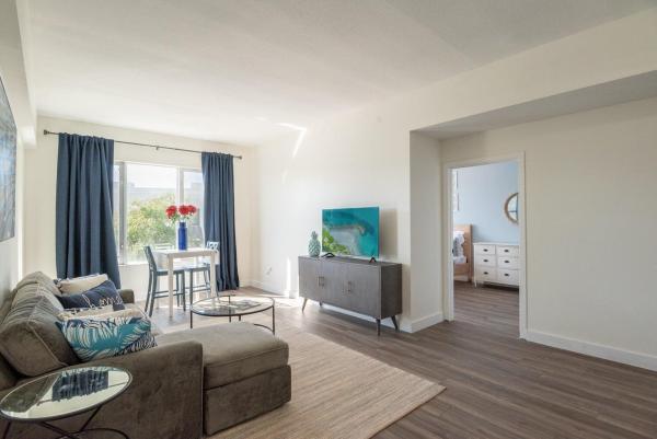 Village At Abacoa, 1200 Town Center Dr #315, Jupiter, Florida 33458, image 1